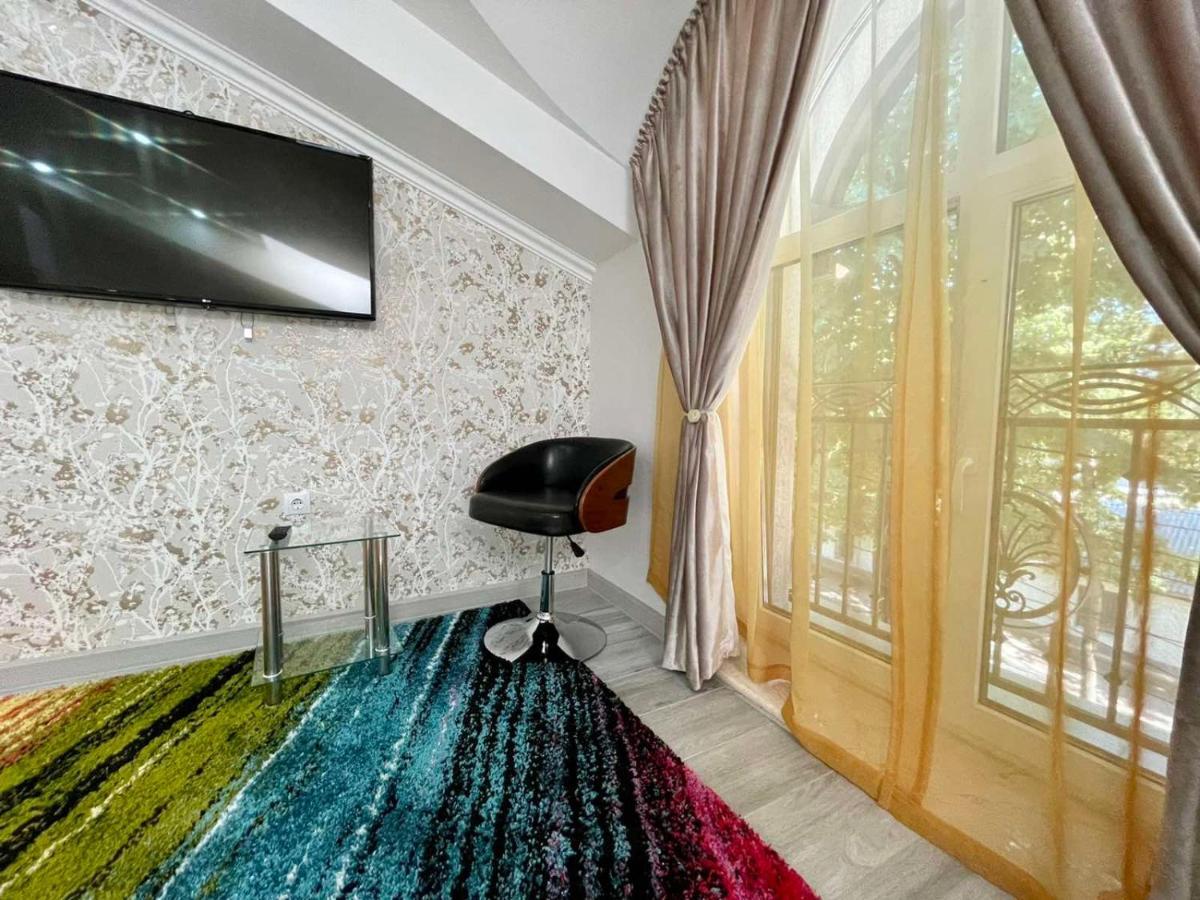 Premier City Apart Hotel Chişinău Extérieur photo