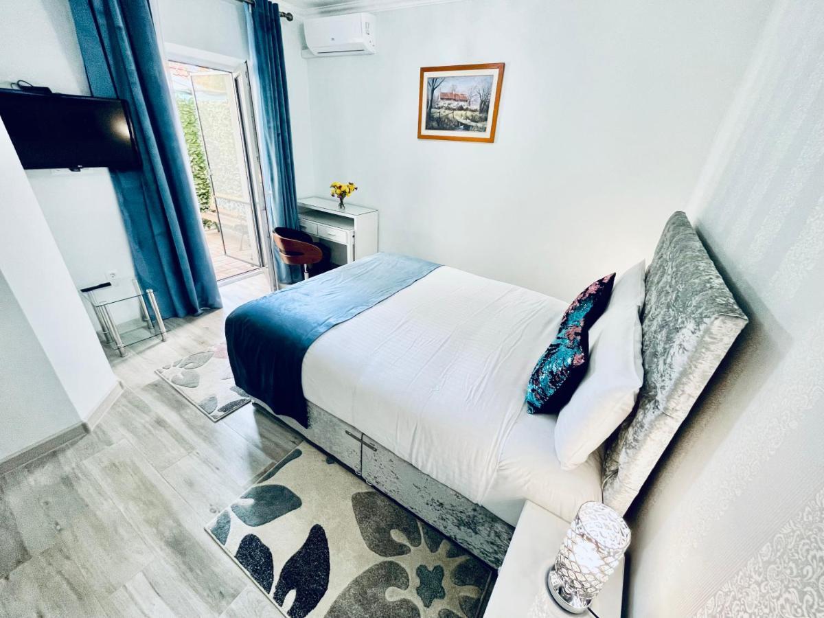 Premier City Apart Hotel Chişinău Extérieur photo
