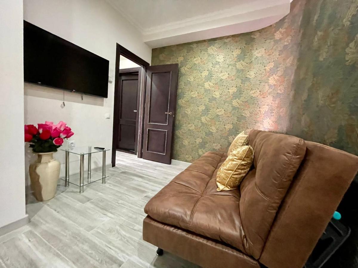Premier City Apart Hotel Chişinău Extérieur photo