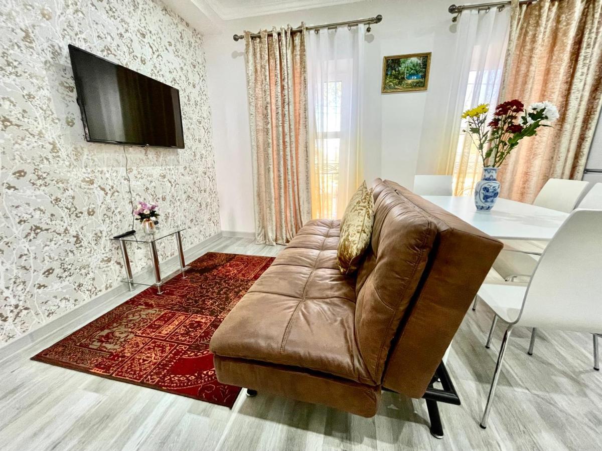 Premier City Apart Hotel Chişinău Extérieur photo